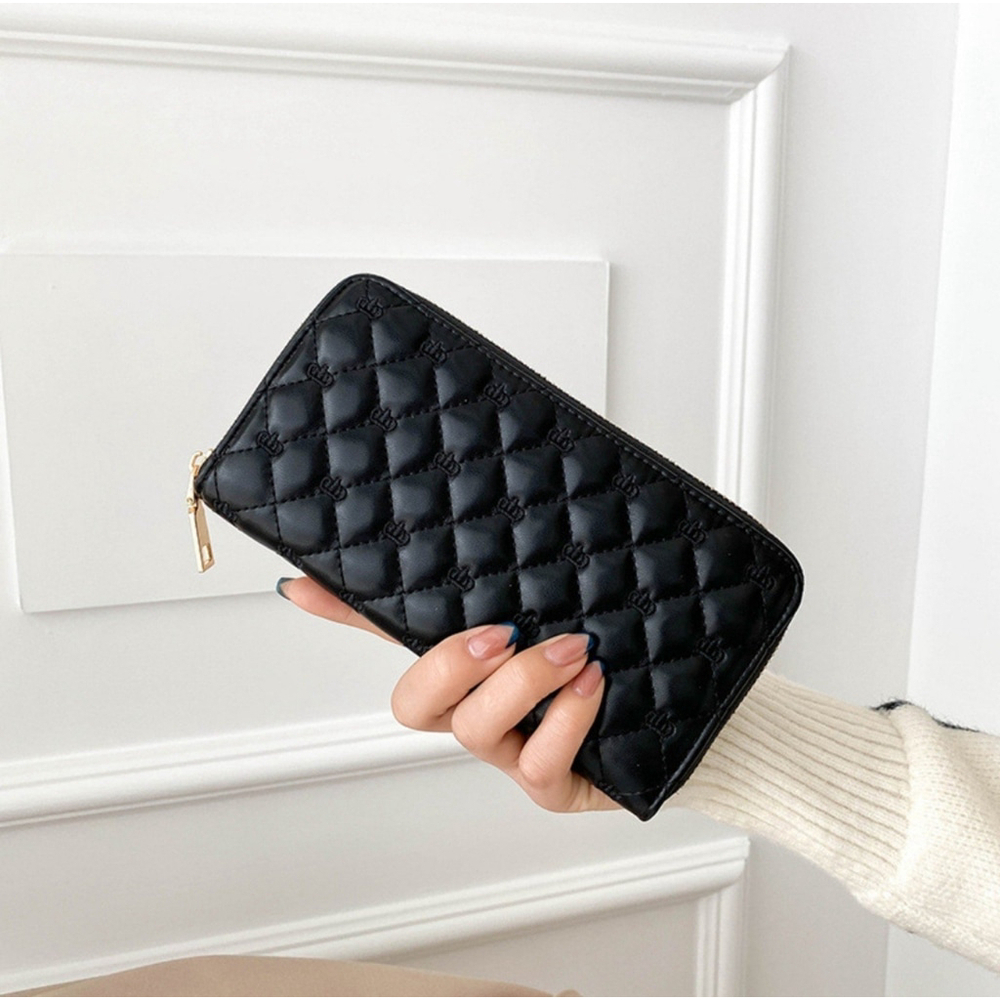 Quilted Style Wallet In Black